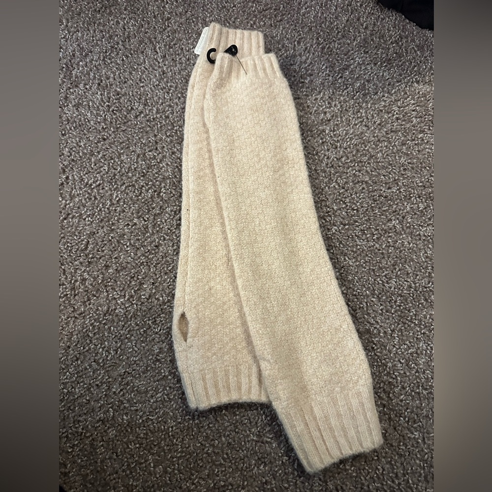 New with tags free people amour knit arm warmer